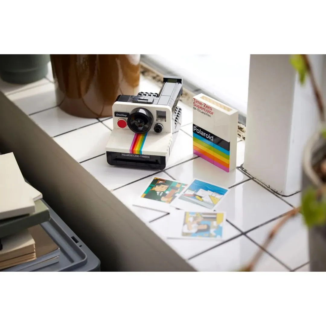 21345 POLAROID ONESTEP SX-70 CAMERA V29