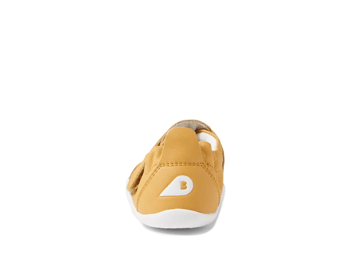 Bobux: Xplorer Go Velcro Pre-Walkers - Oak Buff