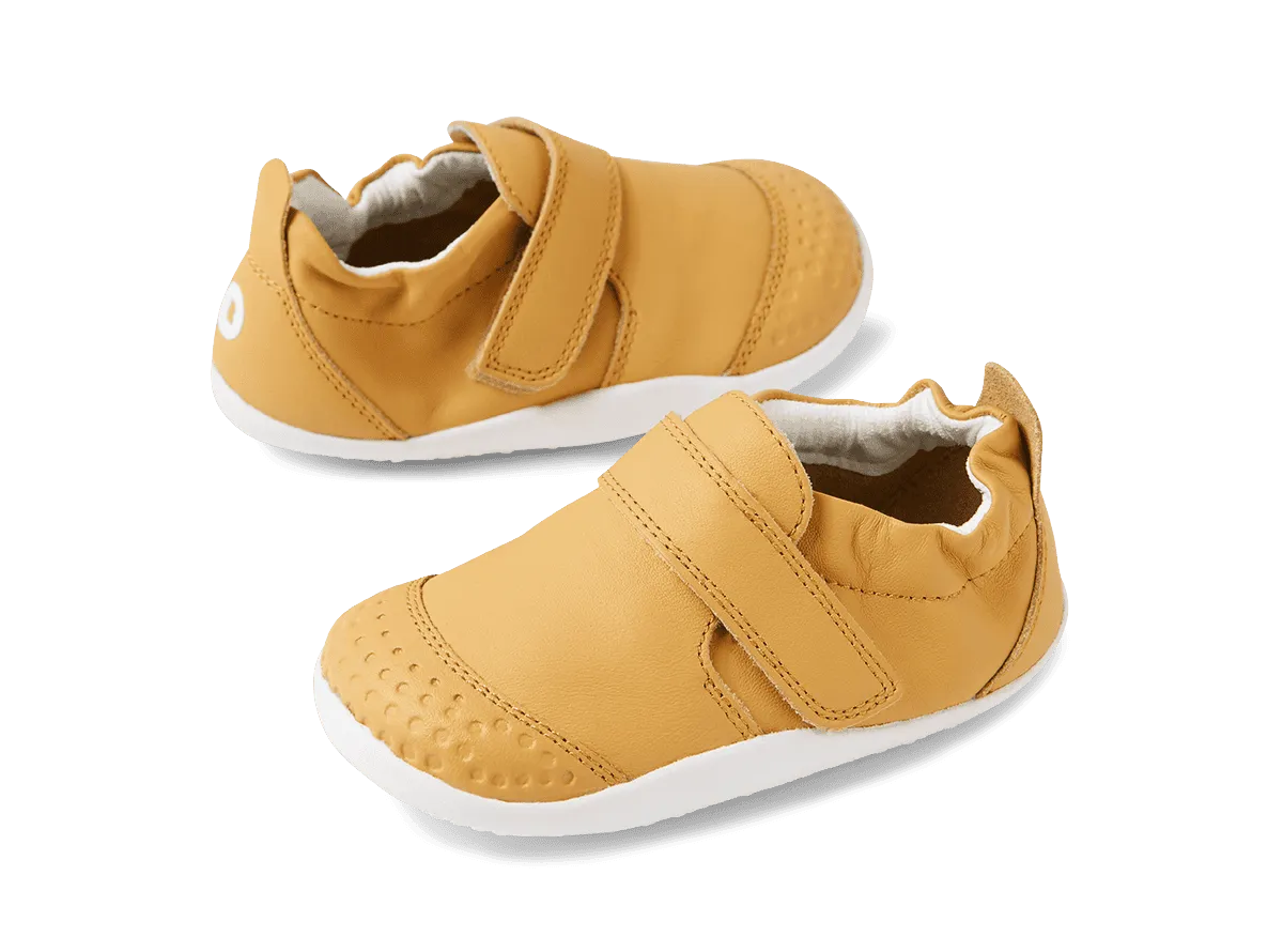 Bobux: Xplorer Go Velcro Pre-Walkers - Oak Buff