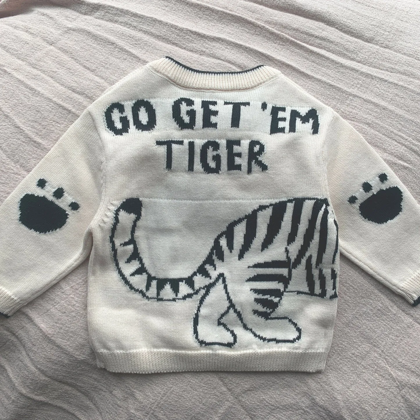 Fable & Bear: Tiger Jumper