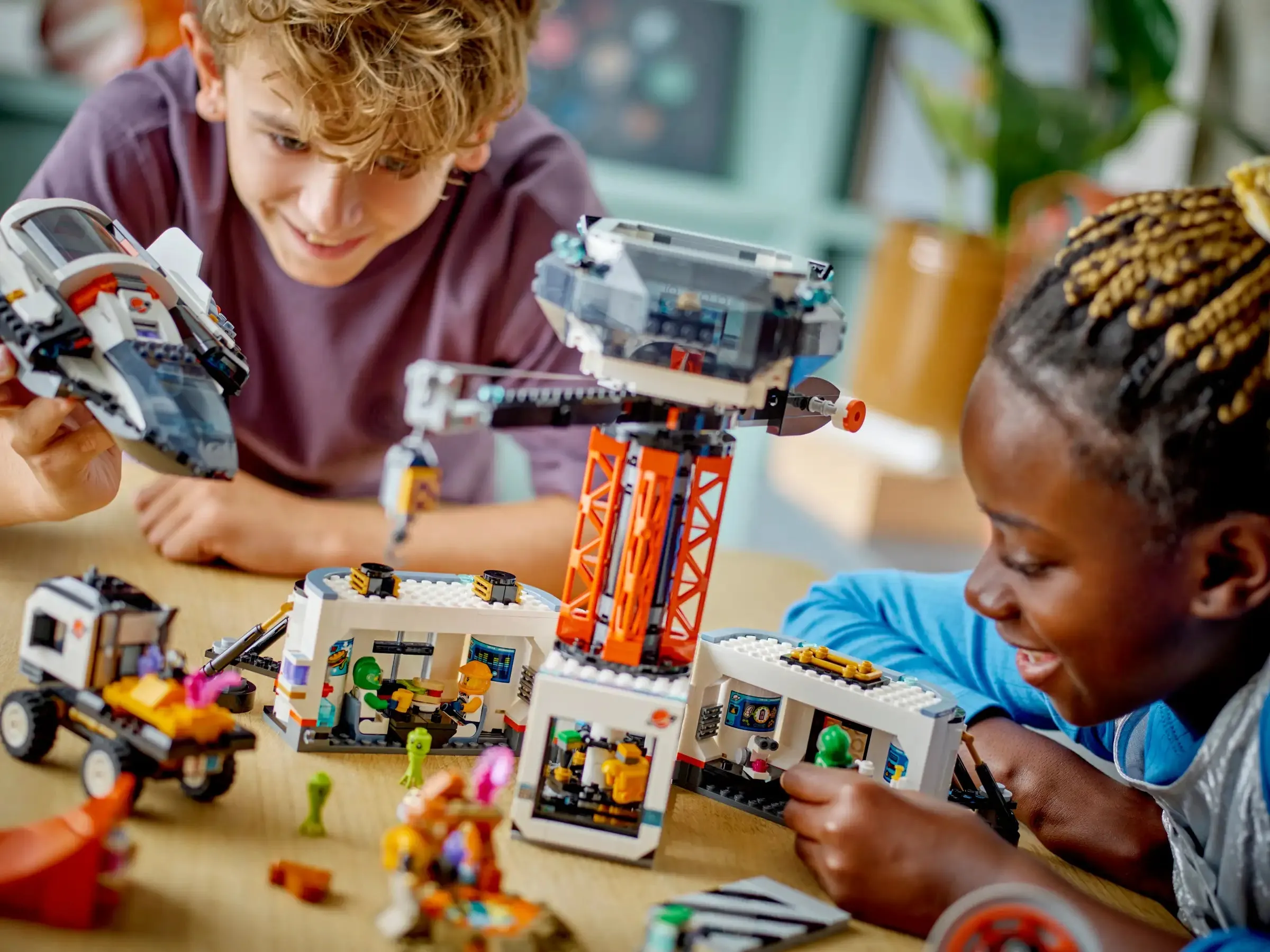 LEGO CITY 60434 Space Base and Rocket Launchpad