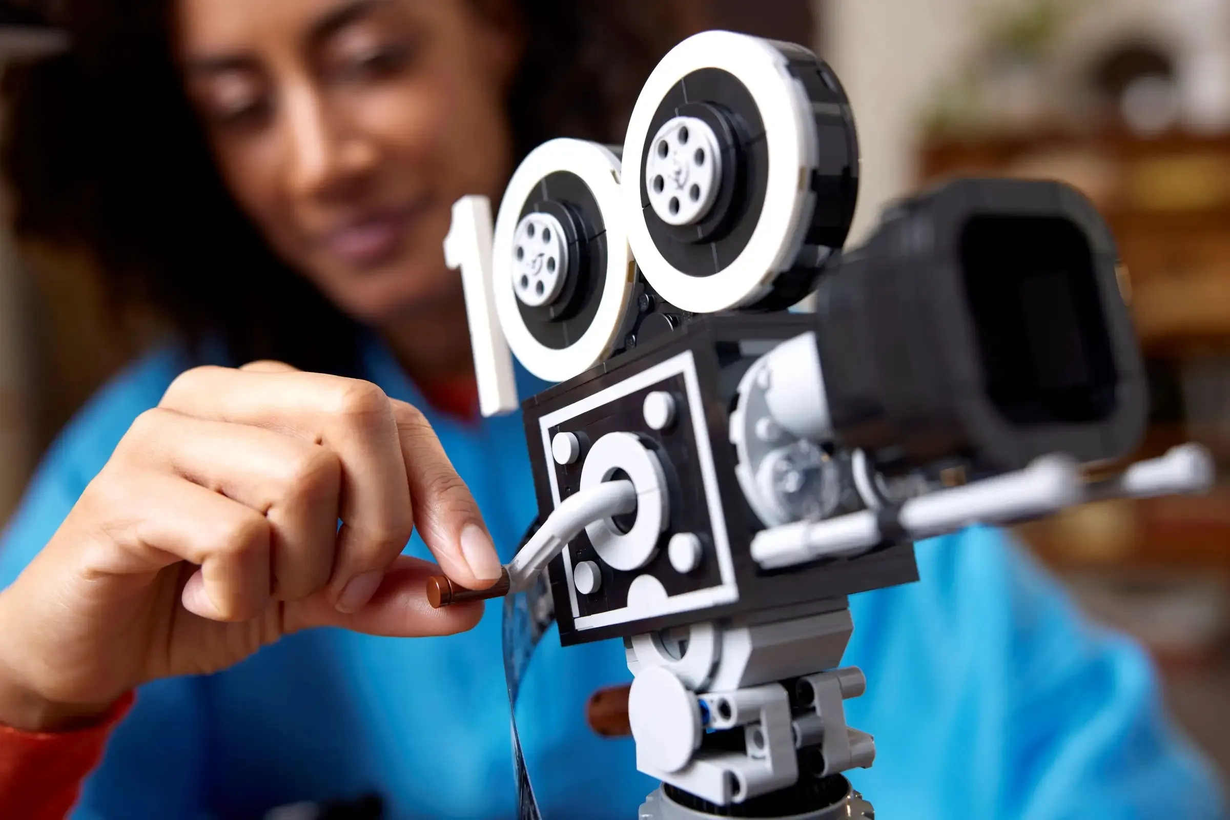 LEGO DISNEY 43230 Walt Disney Tribute Camera