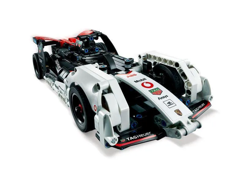 LEGO TECHNIC 42137 Formula E Porsche 99X Electric