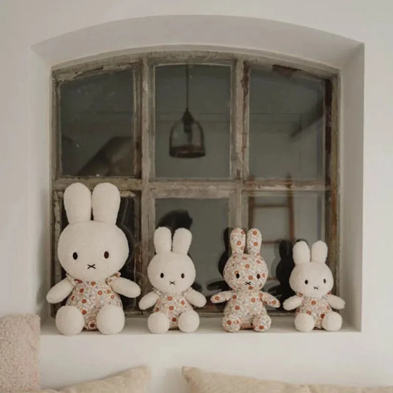Little Dutch: Miffy Vintage Flowers Cuddle 35cm