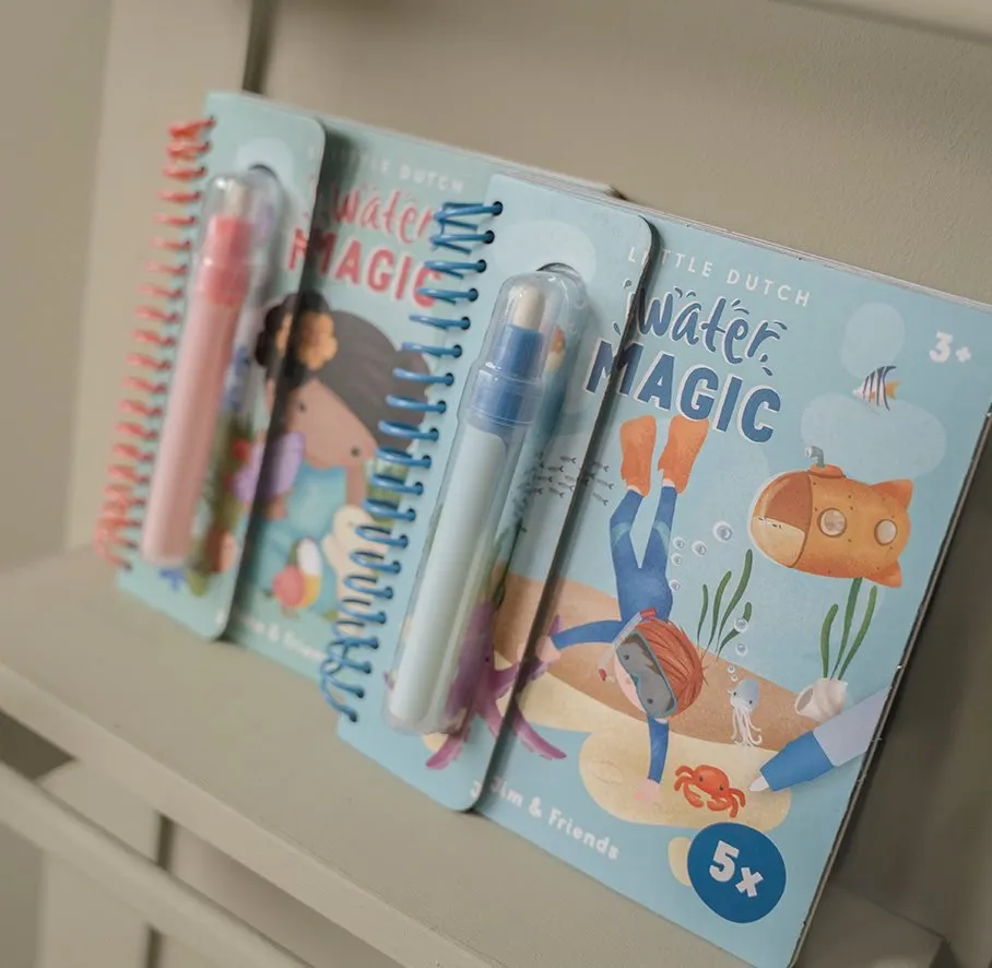 Little Dutch: Water reveal book - Jim & Friends