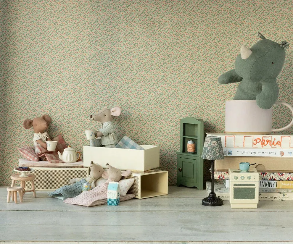 Maileg: Big Sister Mouse in a Matchbox