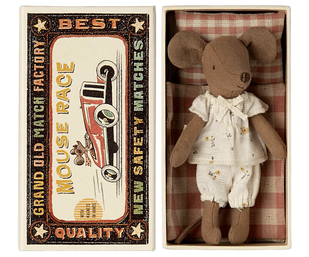 Maileg: Big Sister Mouse in a Matchbox