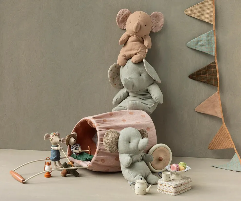 Maileg: Bonfire Set, Mouse
