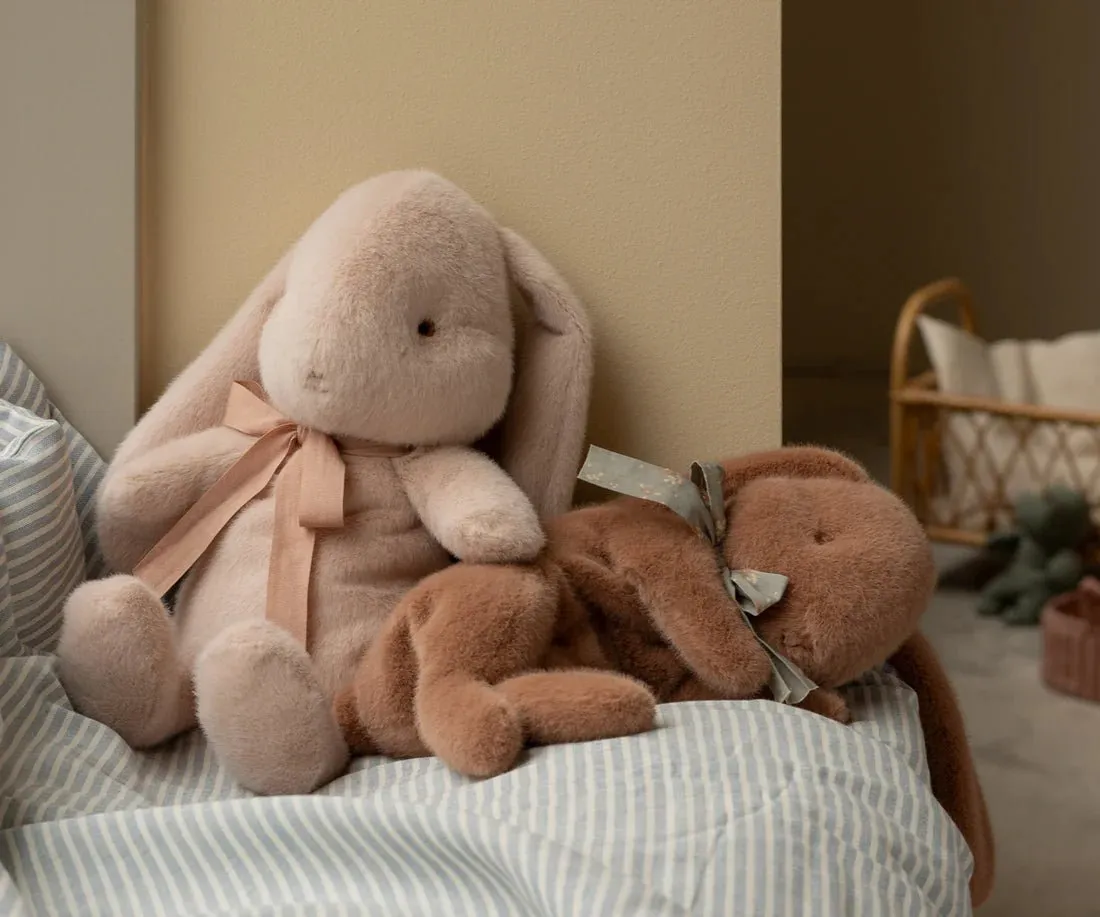 Maileg: Sleeping Bunny Plush - Small / Soft Brown