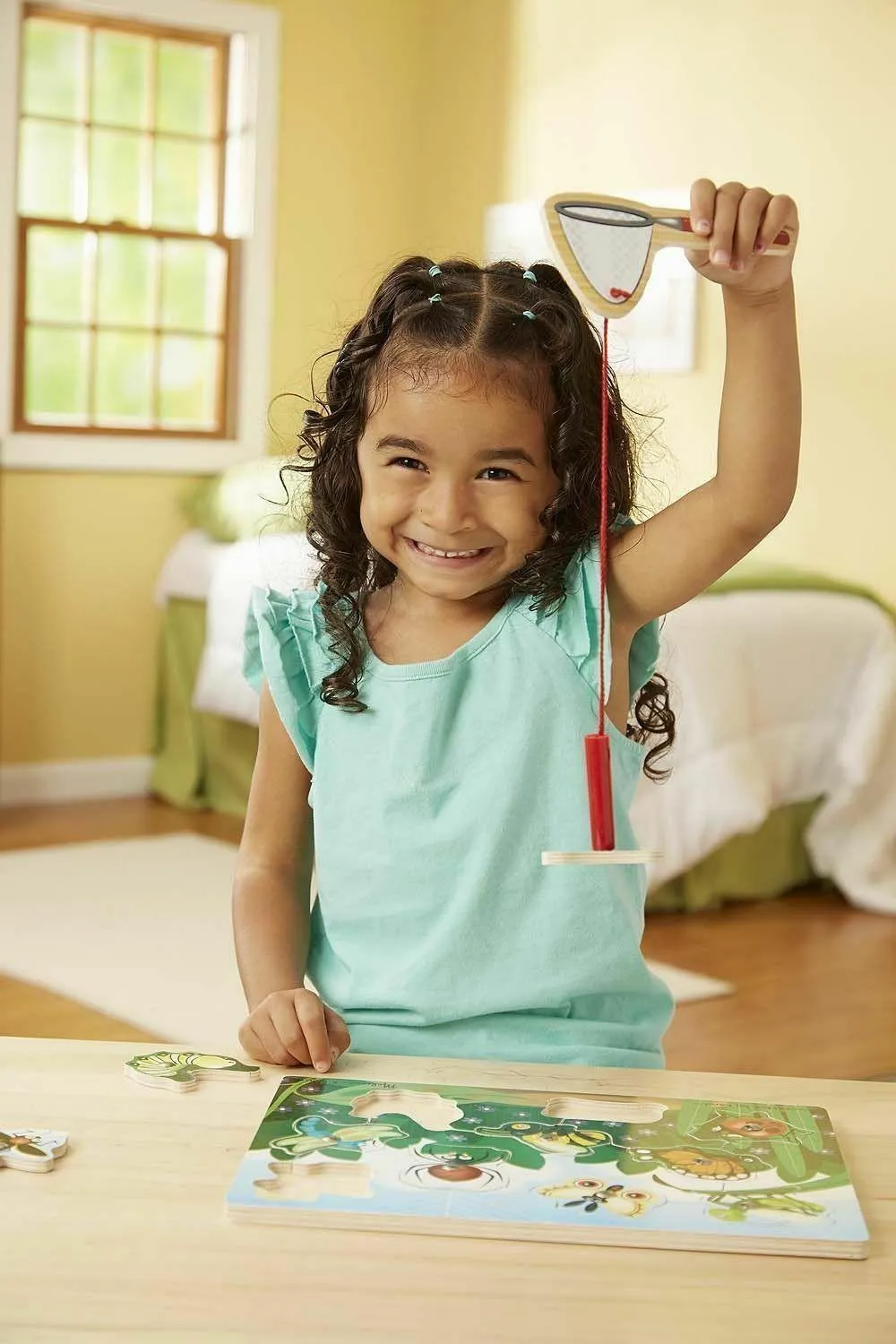 Melissa & Doug 13779 Bug-Catching Magnetic Puzzle Game